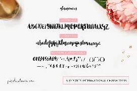 Glamorous Brush Font