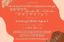 Layttona Stylish Monoline font