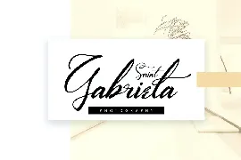 Clarystha | A Stylish Handwritten Font