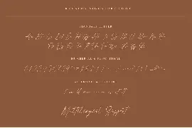 Renatha Signature Font