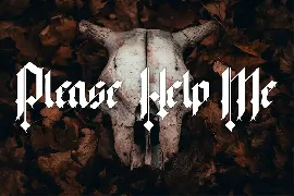 Xavierious Letter - Vintage Blackletter Font