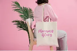 Morning Glory font