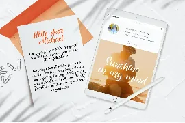 Summer Beach Handwritting Font