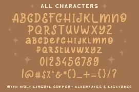 Asterluck - Quirky Display Font