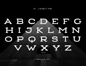 UNDERDOG - Modern Wide Slab Serif font