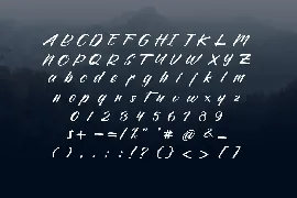 Raquic Quthop Font