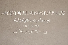 Karestaqina font