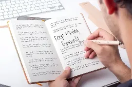 Annethy - A Handwritten Ballpoint Font