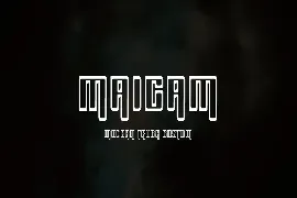 Massnom Brush Font