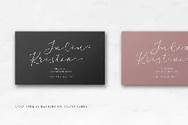 Deandra Cattalina Script font