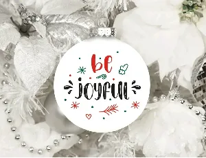 Snowflake - Christmas Theme Font