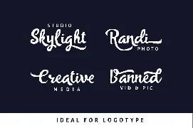 Skyoval Typeface font