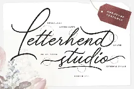 Venettica Signature Romantic Script font