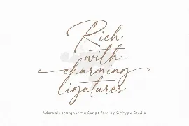 Adorable Margherita - Beautiful Script Font