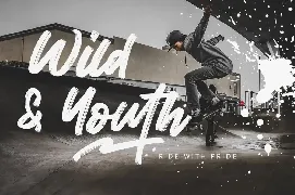 Wild Youth - Brush Font