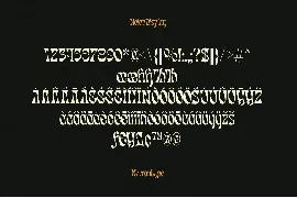 Molen Display Font