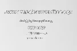 Thunder Monopen Font