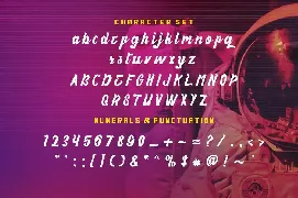 Haynthams Spacescript 2 in 1 font