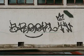 Vabioxe - Unique Graffiti Font