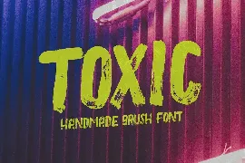 Toxic - Brush & Grunge Font