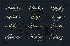 Chasmophile Decorative Script font