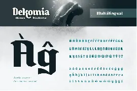 Dekomia Font