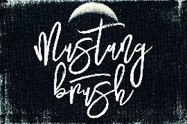 Mustang Brush Font