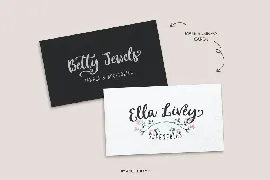 Sweet Mia modern calligraphy font