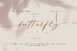 Smoothness | Script Tail Font