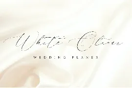 Flavinda Wedding Calligraphy Font