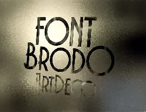 Brodo - Display Font