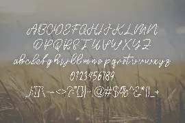 Hinati kalista font