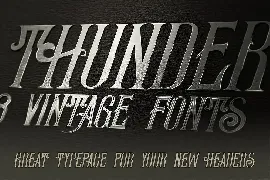 Thunder Typeface font