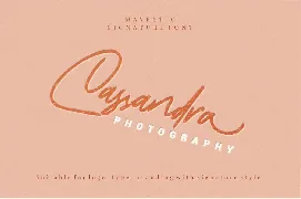 Mayestica - Luxury Signature Font