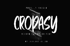 Cropasy - Modern Handbrush Font