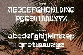 Fondre Retro Display font