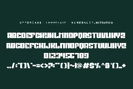 Sloper Pjonweak font