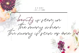 The Serenity - Elegant Script font