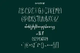 Little Crawls Script Font