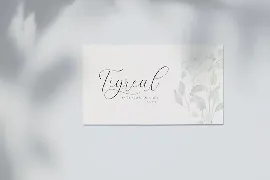 The Britney - Luxury Elegant Script font