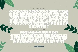 The Strattos - A Playful Font