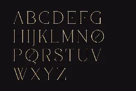 Golden Luxury Font