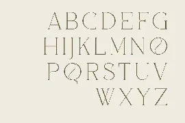 Golden Luxury Font