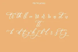 Seelyville Beauty Script Font