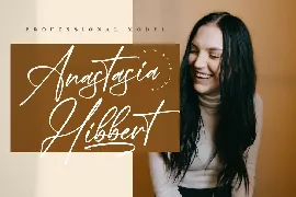 Mantogna Signature Font