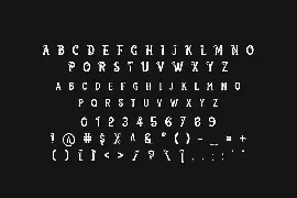 Lavarlux - Decorative Font