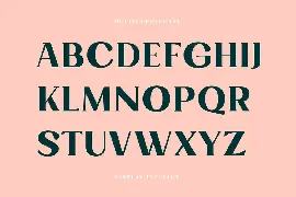 Muttia Display Typeface font