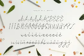 Patrysia font