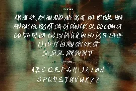 BRINNA Text font