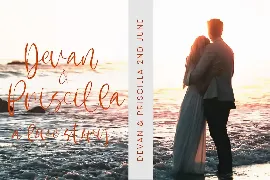 Colossal Love Handwriting Font